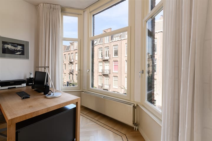 Foto 4 van Valeriusstraat 237-2