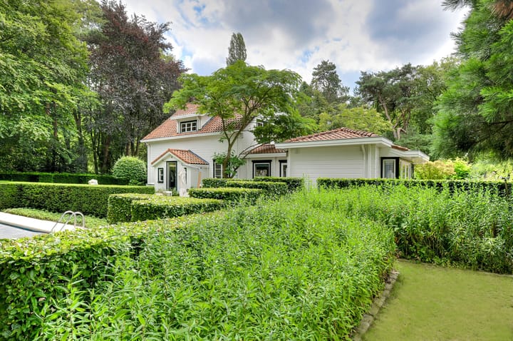 Foto 1 van Moerdijkse Postbaan 10