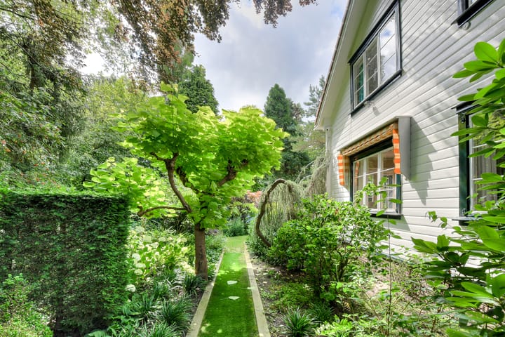 Foto 66 van Moerdijkse Postbaan 10