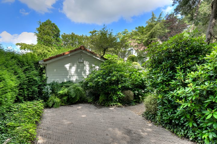 Foto 73 van Moerdijkse Postbaan 10