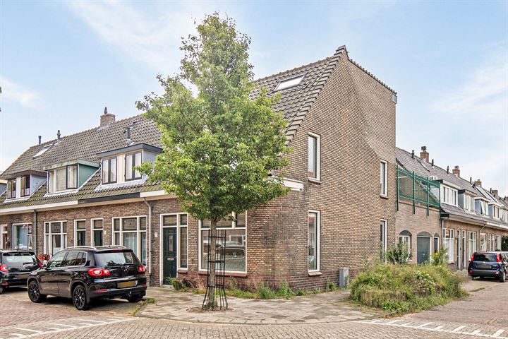 Bekijk foto van Trompstraat 77