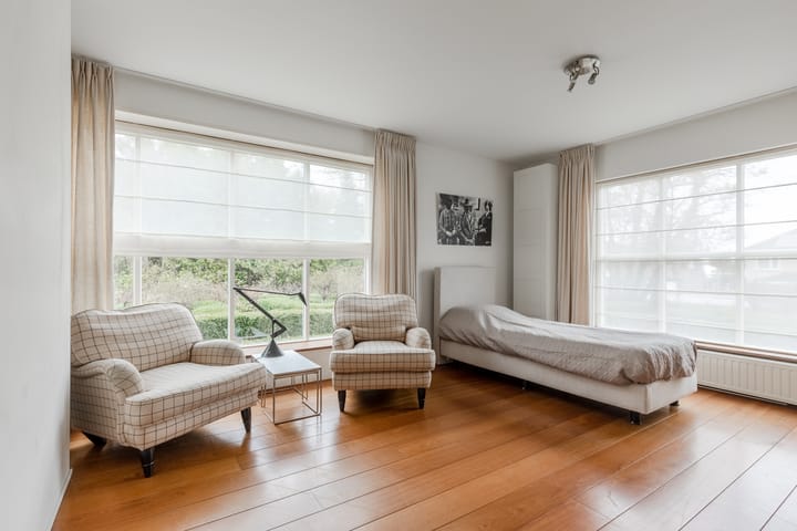 Foto 60 van Oosteinderweg 448