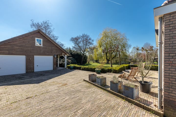 Foto 75 van Oosteinderweg 448