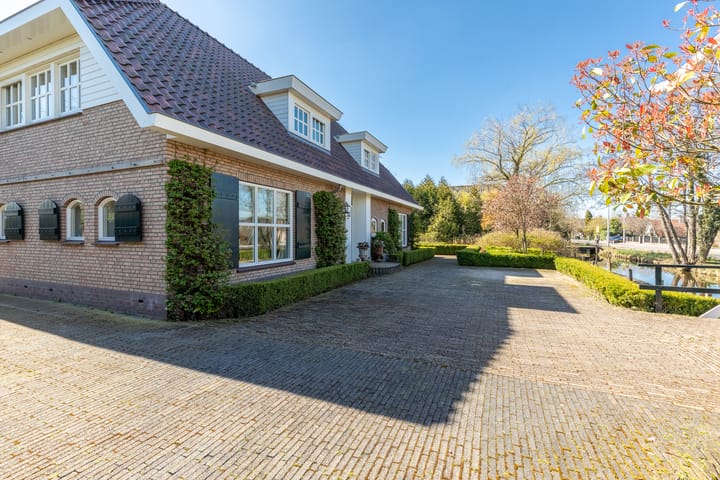 Foto 84 van Oosteinderweg 448