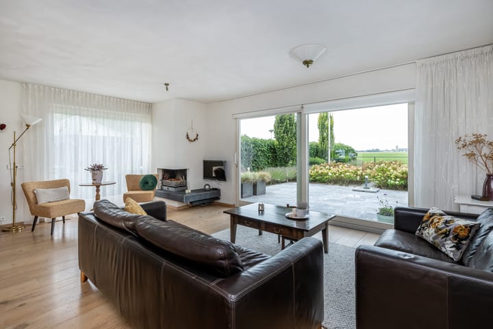 Foto 11 van Kluut 46