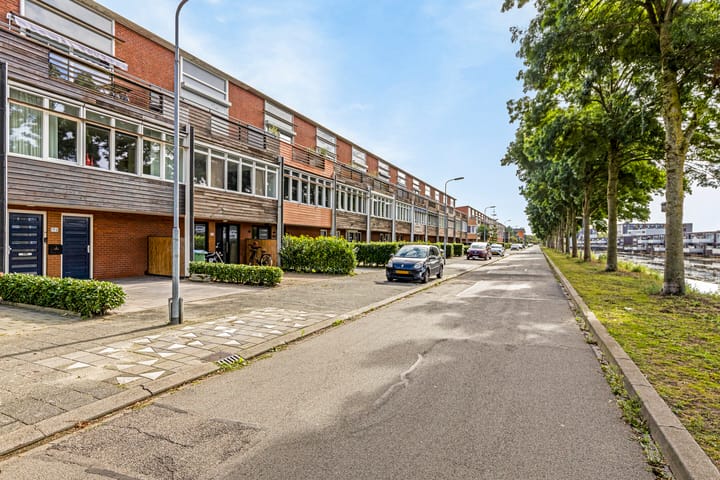 Foto 11 van Waterviolier 196