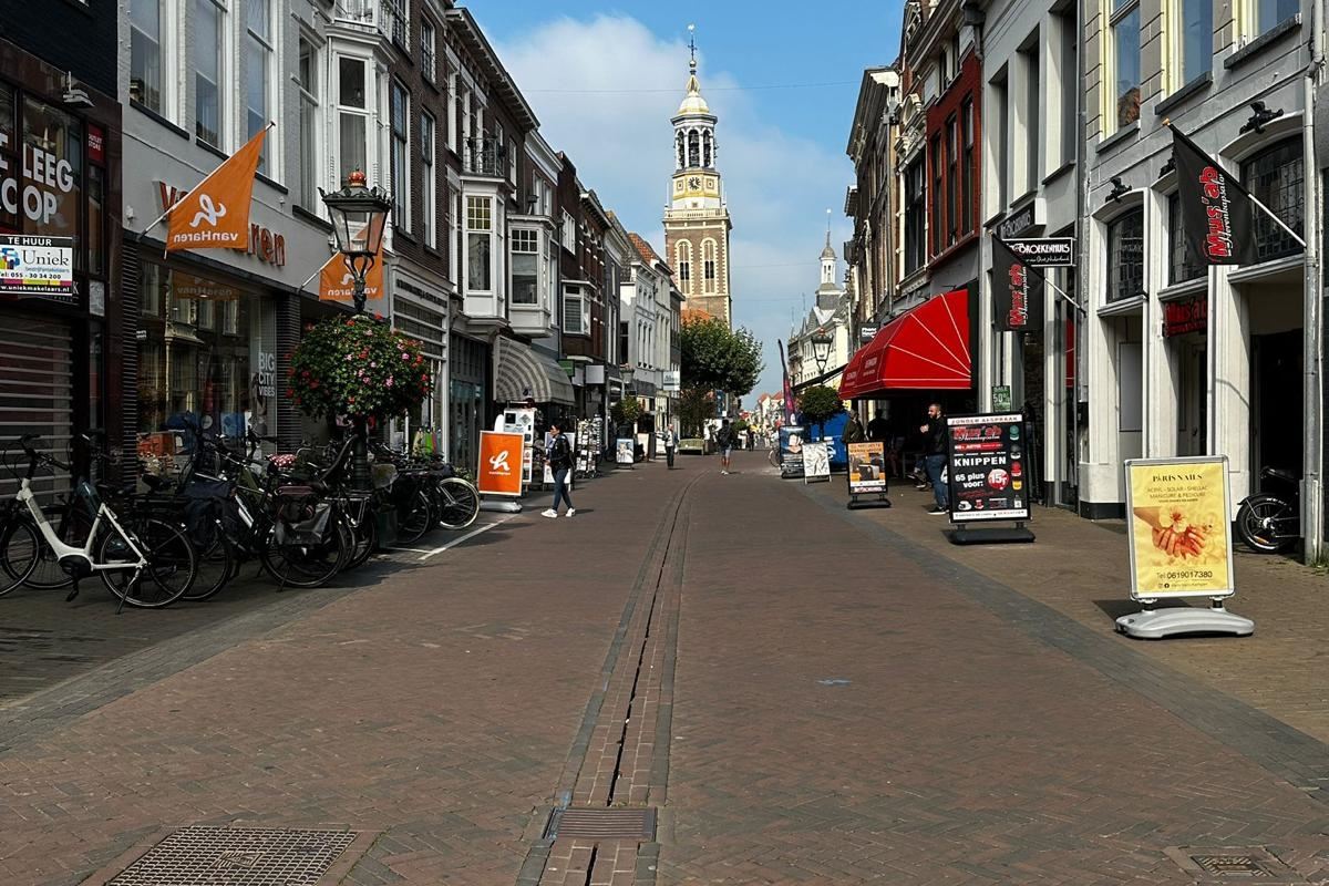 View photo 3 of Oudestraat 98