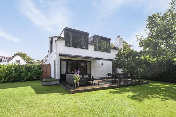 Foto 2 van Notaris d'Aumerielaan 1