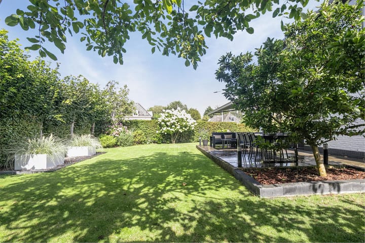 Foto 3 van Notaris d'Aumerielaan 1