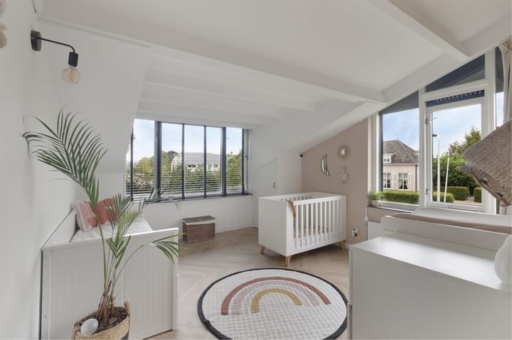 Foto 36 van Notaris d'Aumerielaan 1