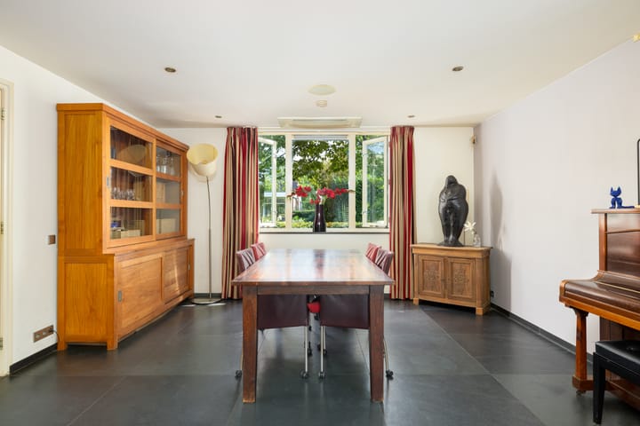 Foto 12 van Sint Lambertusstraat 2