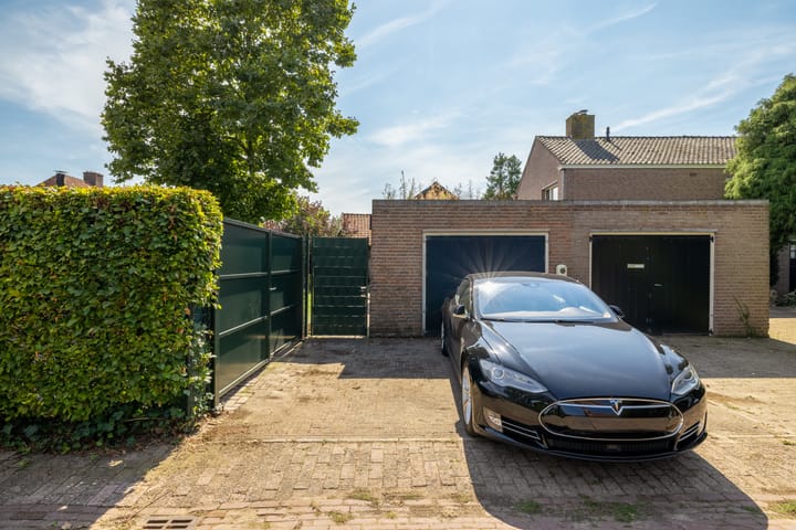 Foto 41 van Sint Lambertusstraat 2