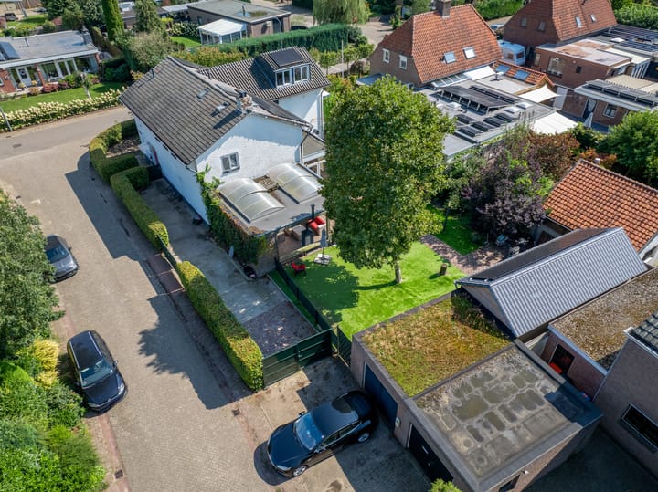 Foto 43 van Sint Lambertusstraat 2