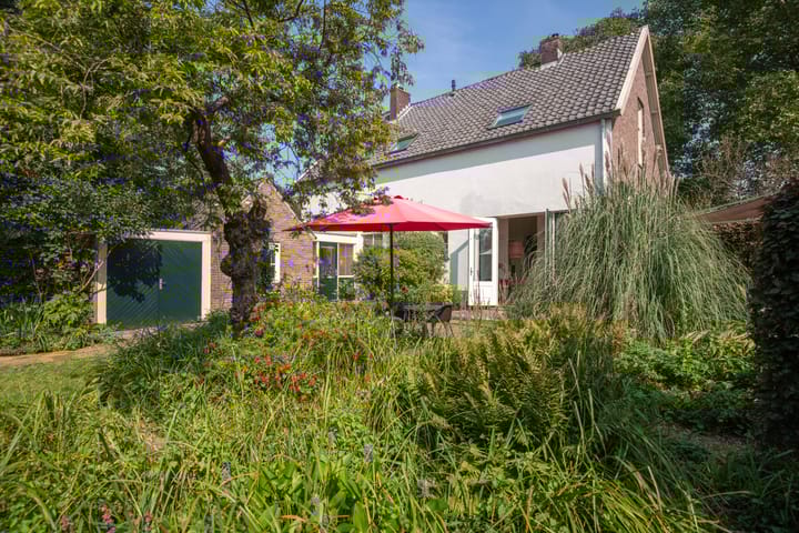 Foto 33 van Kerkstraat 25