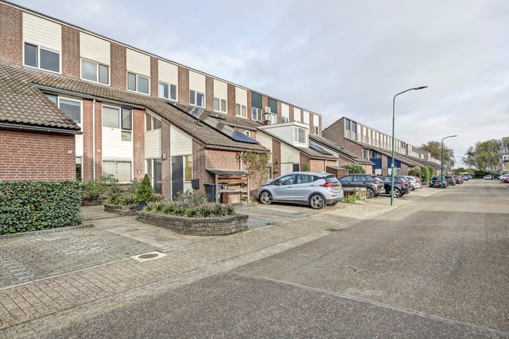 Foto 2 van De Beide Vlooswijkenlaan 10