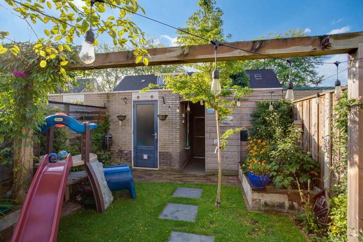 Foto 42 van Brandijzerhoek 13