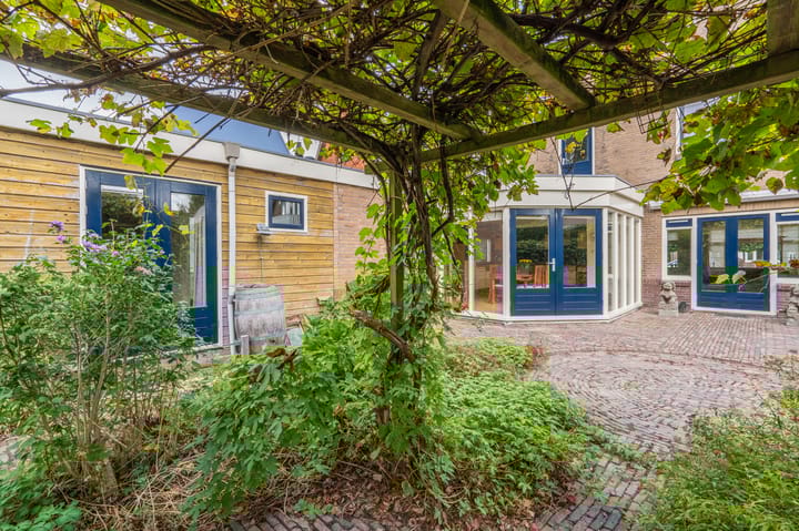 Foto 63 van Meidoornlaan 4