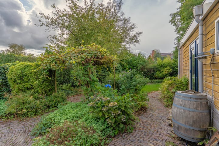 Foto 64 van Meidoornlaan 4