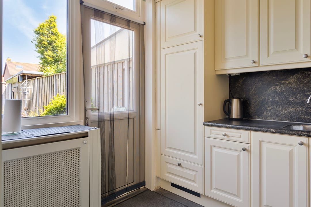 Photo 7 of Kloosterstraat 36