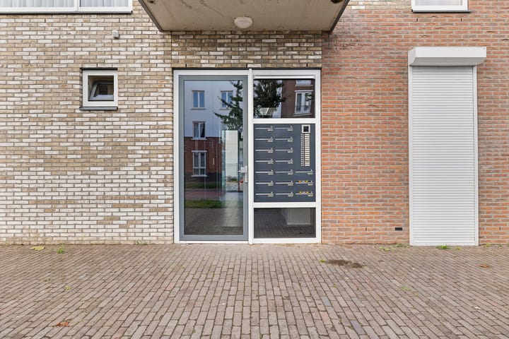 Foto 8 van Oostenrijkstraat 38