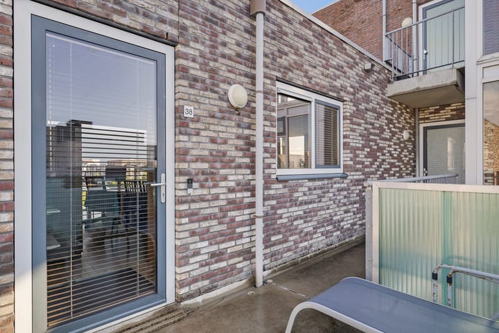 Foto 10 van Oostenrijkstraat 38