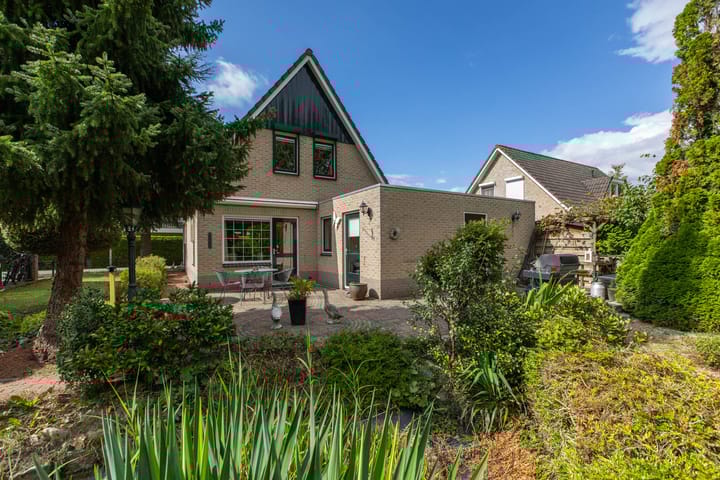 Foto 2 van Venraystraat 17