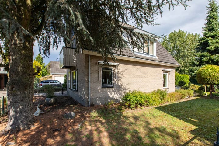 Foto 8 van Venraystraat 17