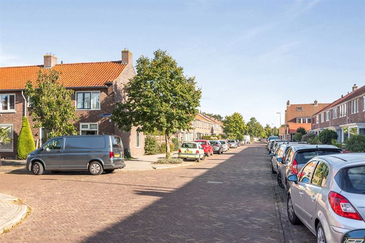 View photo 28 of Vermeerstraat 59