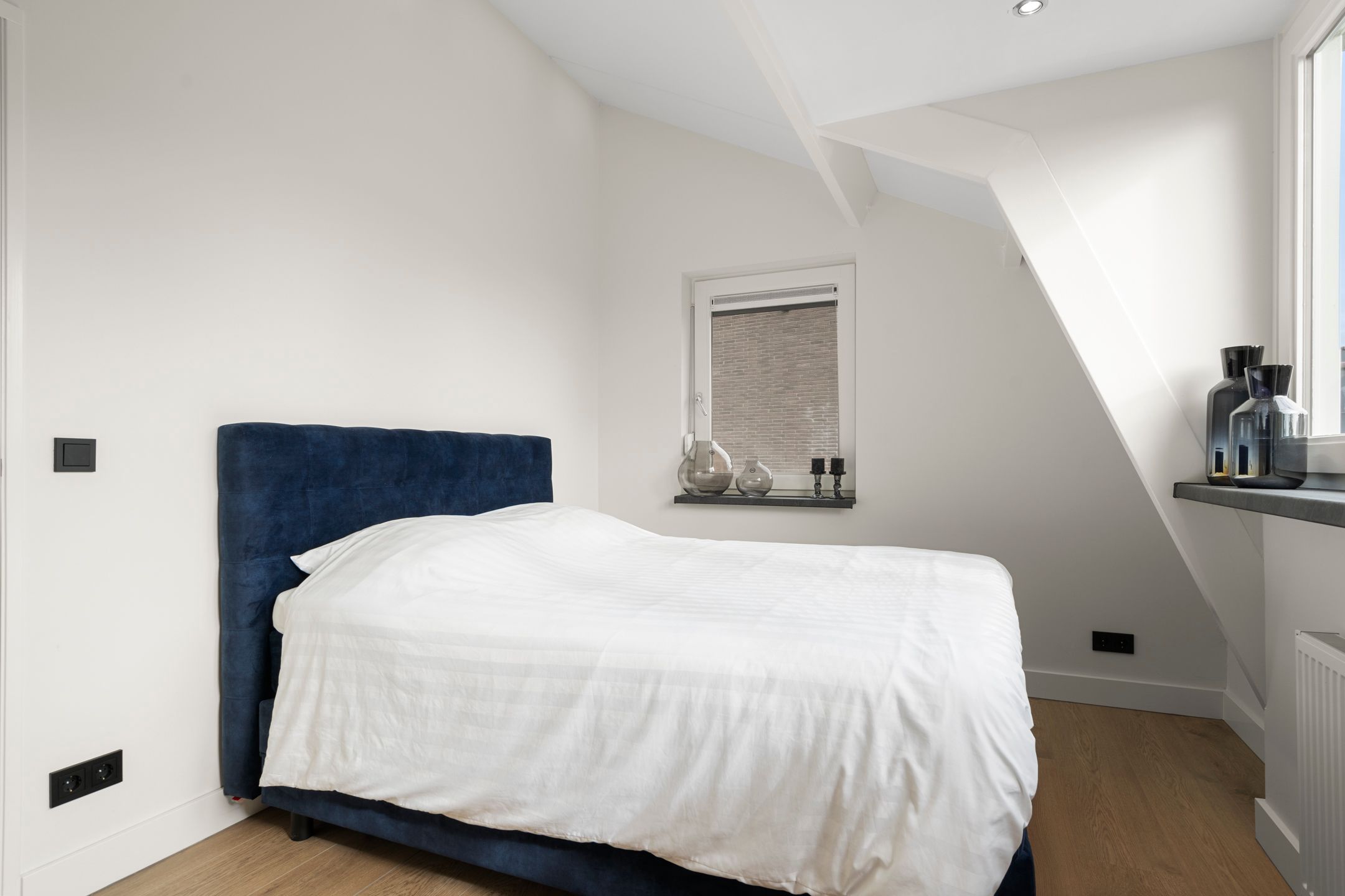 Foto 15 van Buurtweg 1-B