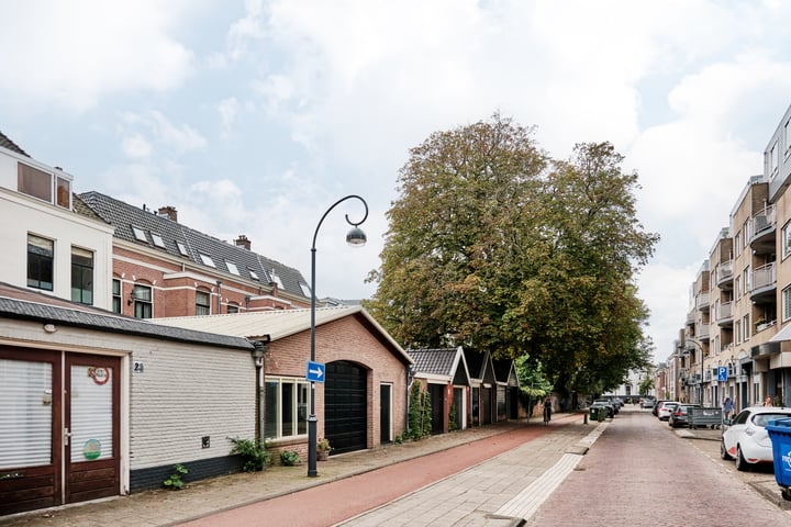 View photo 65 of Kenaustraat 7