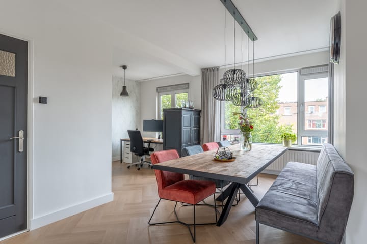 Foto 3 van Stadhoudersweg 12-D