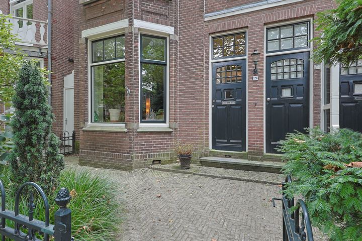 View photo 4 of Botenmakersstraat 125