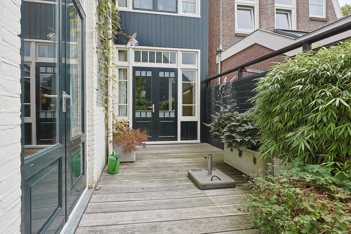 Bekijk foto 49 van Botenmakersstraat 125