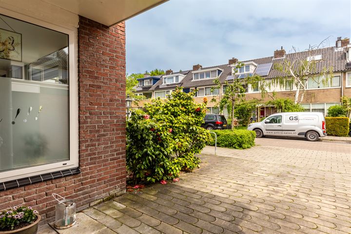 Bekijk foto 32 van Bastingstraat 1