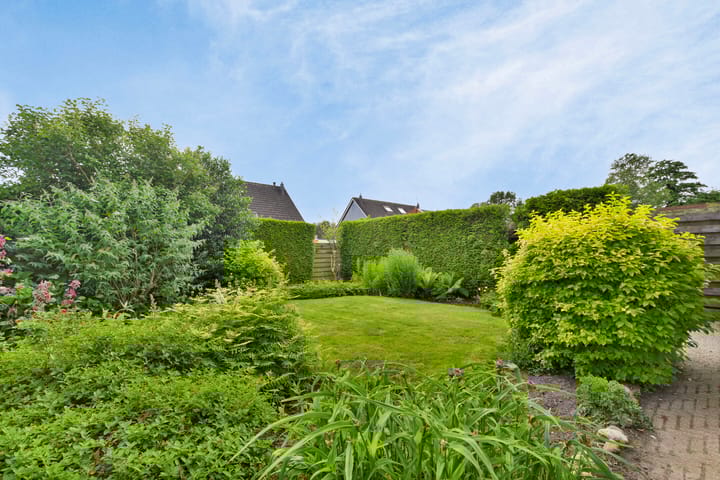 Foto 25 van Vuurdoornstraat 1