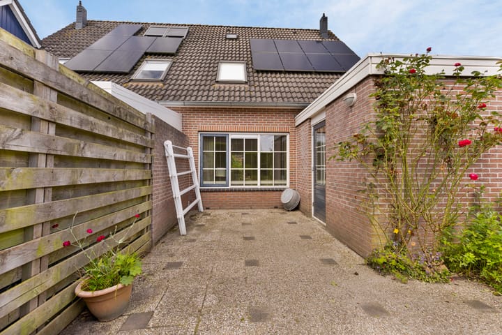 Foto 28 van Vuurdoornstraat 1