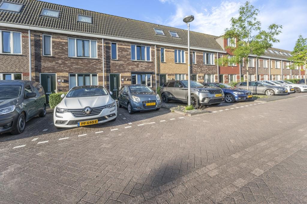 Foto 1 van Anubisstraat 22