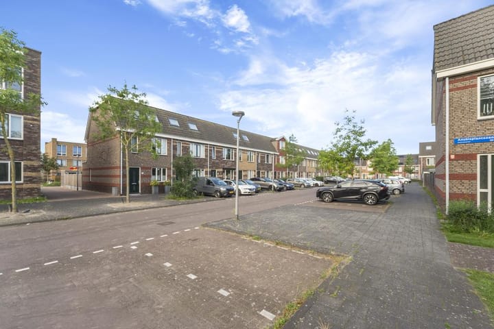 Foto 18 van Anubisstraat 22