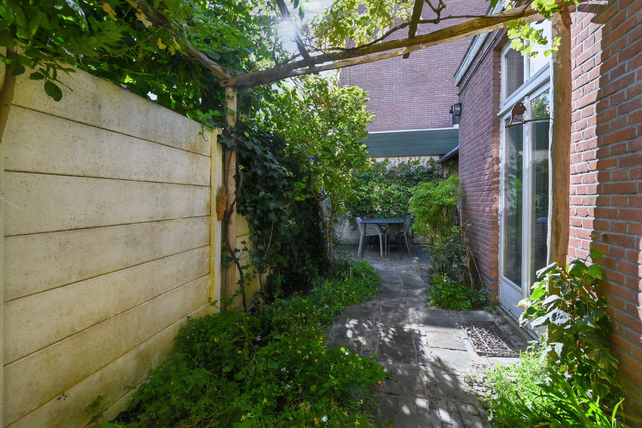 Foto 27 van Columbusstraat 232