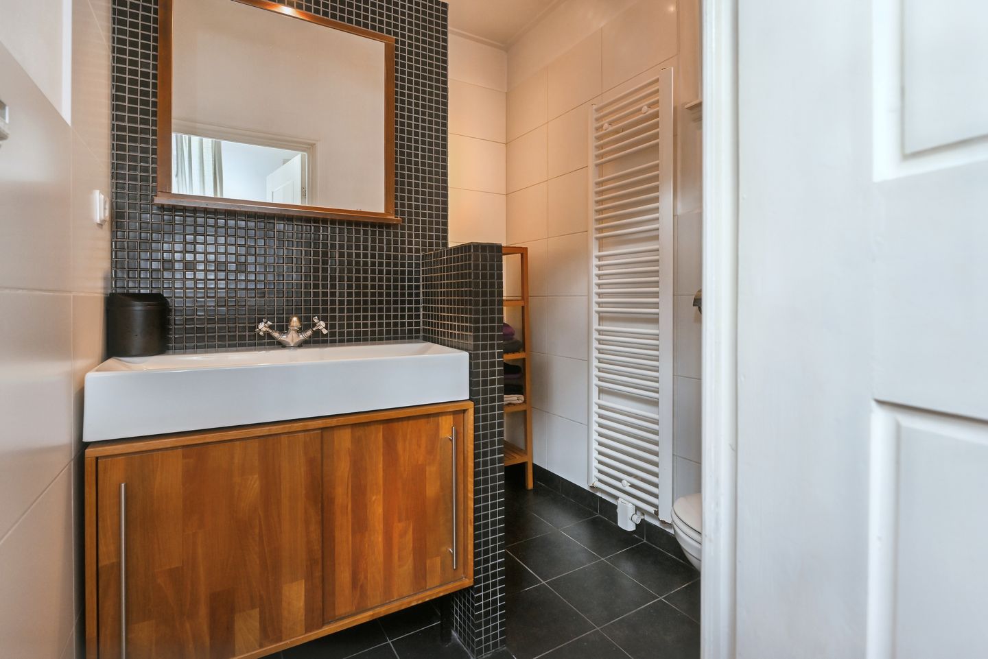 Foto 44 van Columbusstraat 232