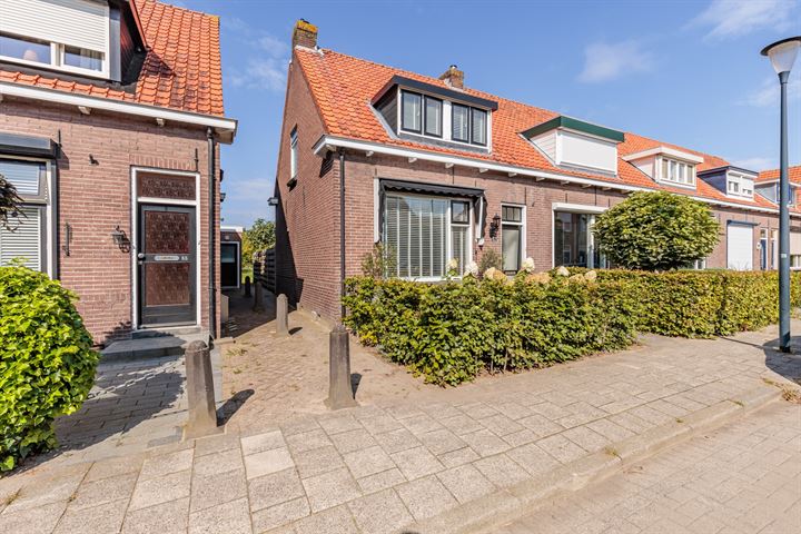 Bekijk foto 1 van Prins Bernhardstraat 86