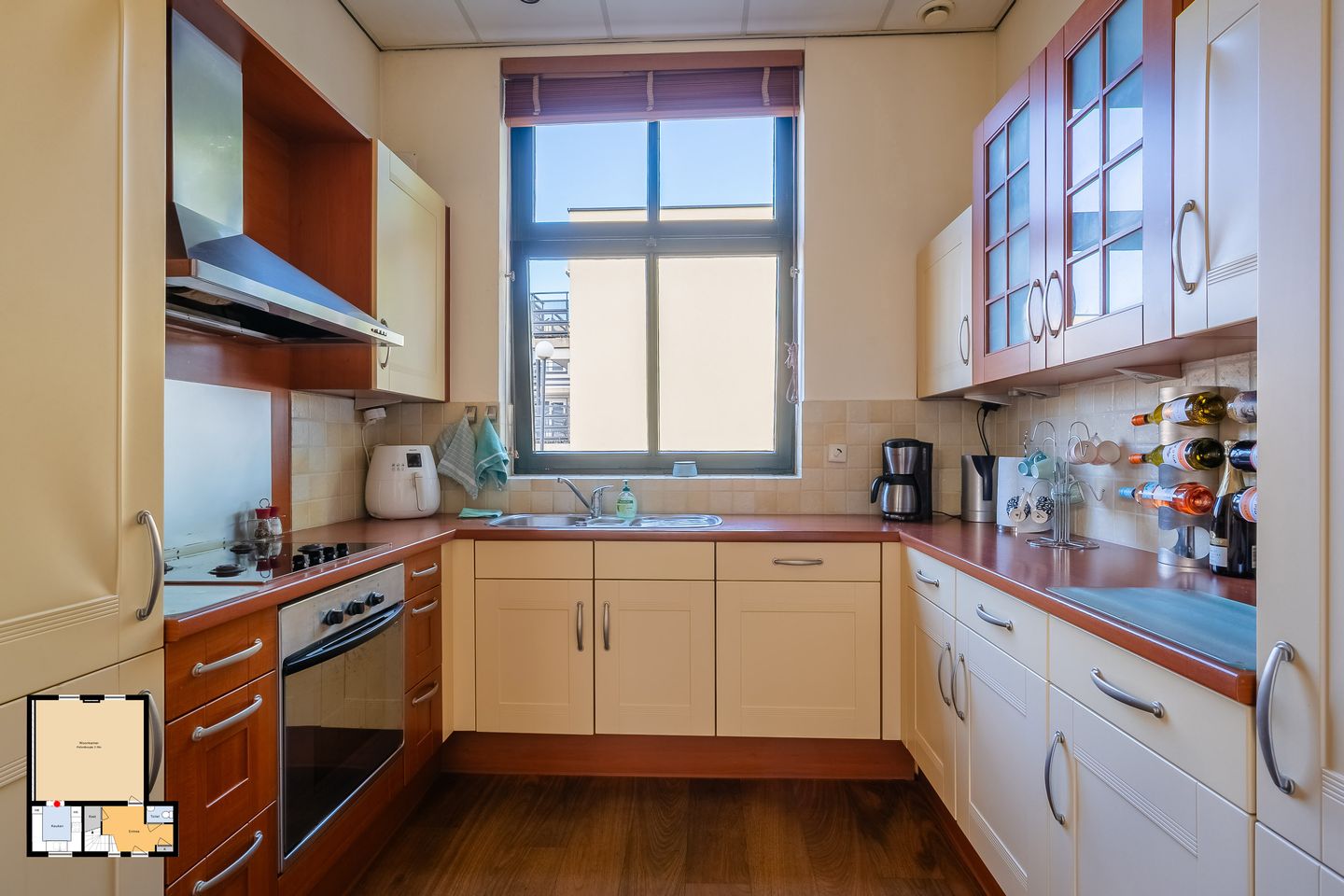 Foto 4 van Weeshuisplein 12