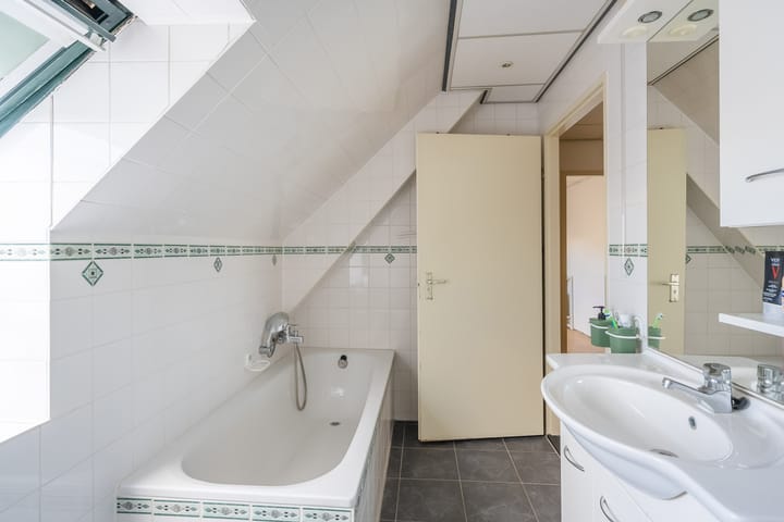 Foto 34 van Weeshuisplein 12