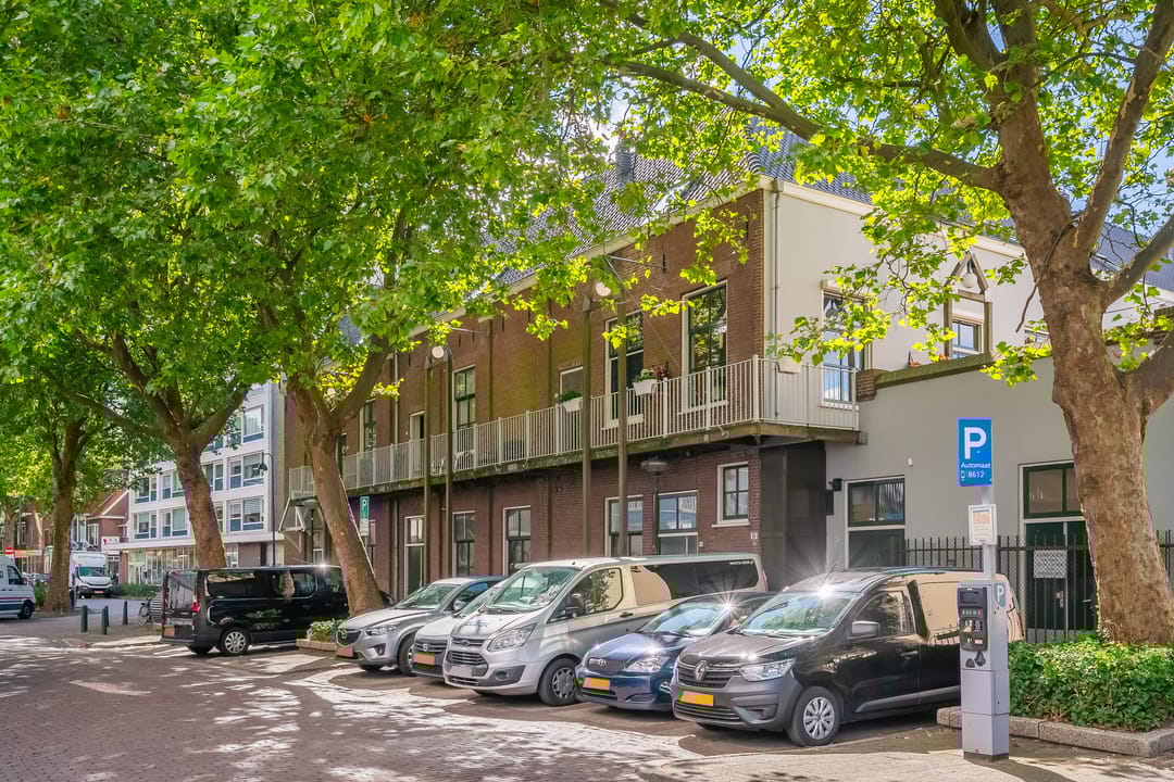 Foto 37 van Weeshuisplein 12