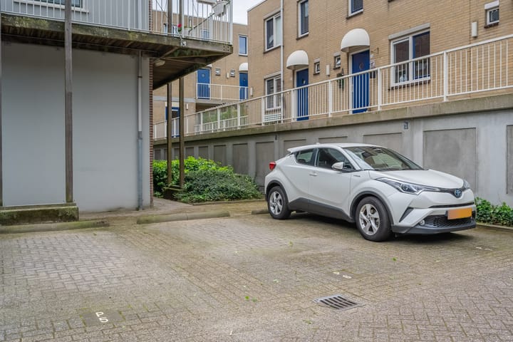 Foto 39 van Weeshuisplein 12