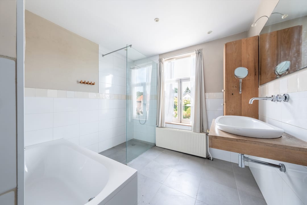 Photo 13 of Geverikerstraat 42