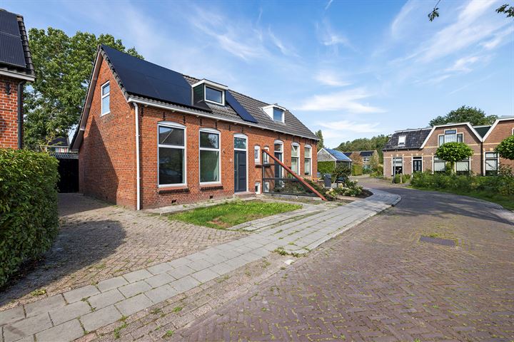 View photo 39 of Kerkstraat 13