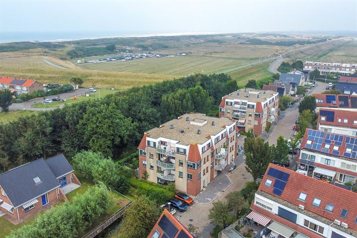 Bekijk foto 25 van Zeekoet 48