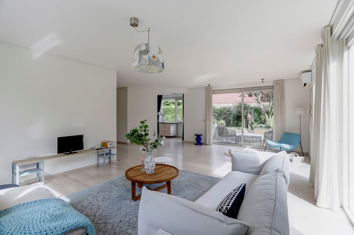 Foto 7 van Zuid Esch 25