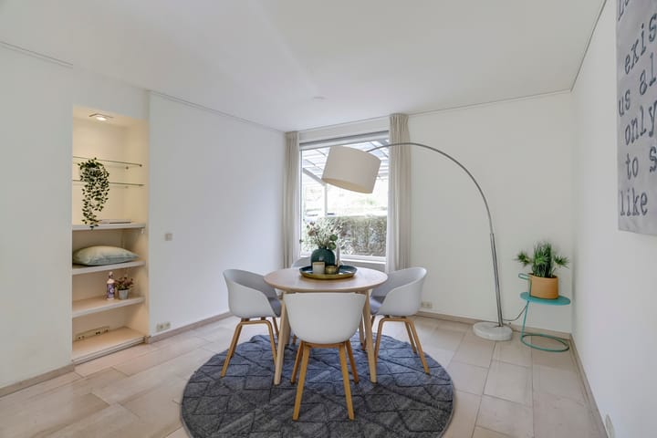 Foto 9 van Zuid Esch 25